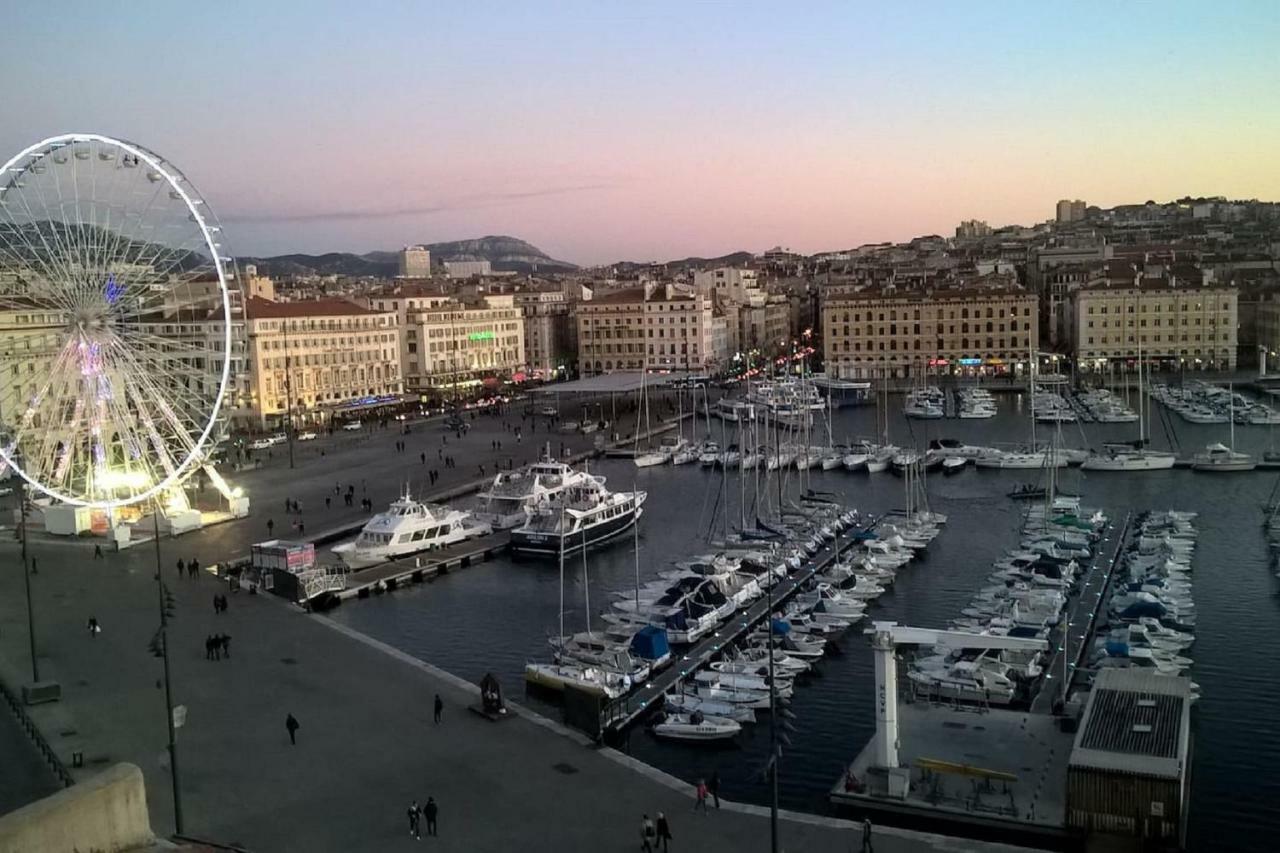 Studio Charles De Gaulle - Vieux Port Apartment Marseille Bagian luar foto